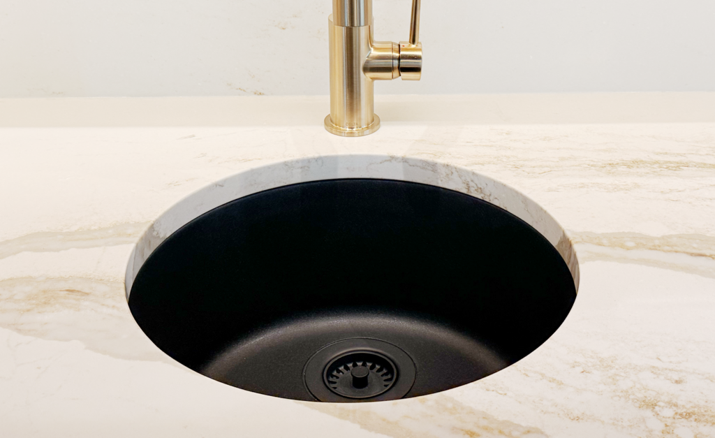 Round Blanco Sink